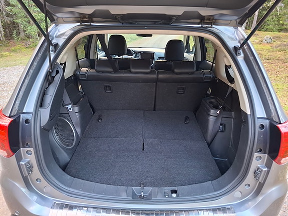 Mitsubishi Outlander 7 of 19