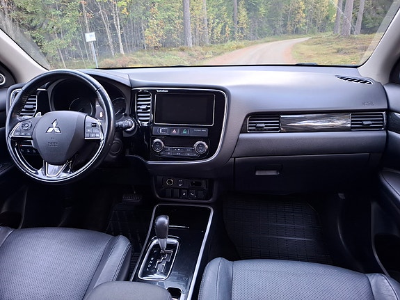 Mitsubishi Outlander 11 of 19