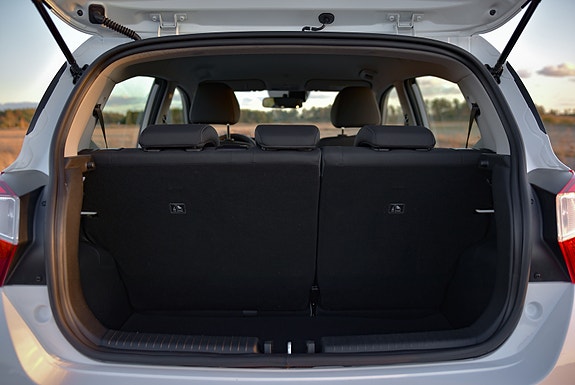 Hyundai i10 7 of 14