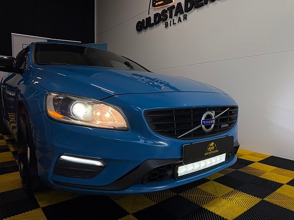 Volvo S60 5 of 30