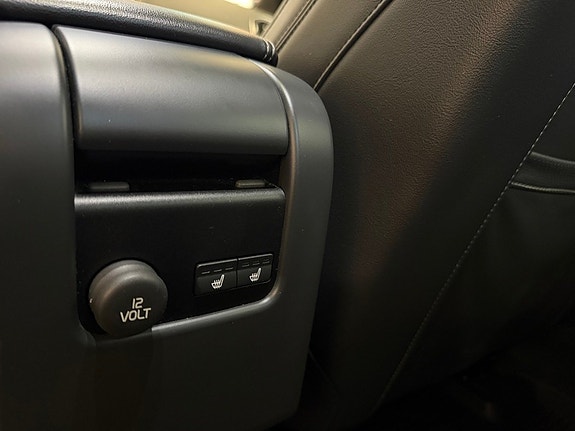 Volvo S60 17 of 30