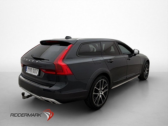 Volvo V90 Cross Country 6 of 30
