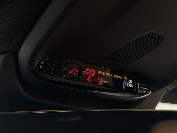 Volvo V90 Cross Country 19 of 30