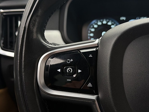 Volvo V90 Cross Country 15 of 30