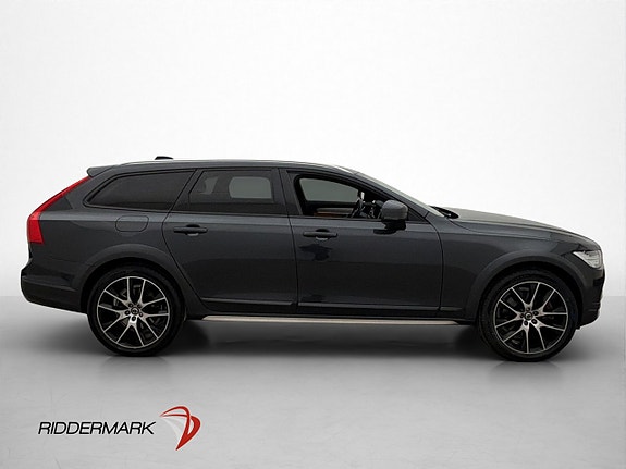 Volvo V90 Cross Country 5 of 30