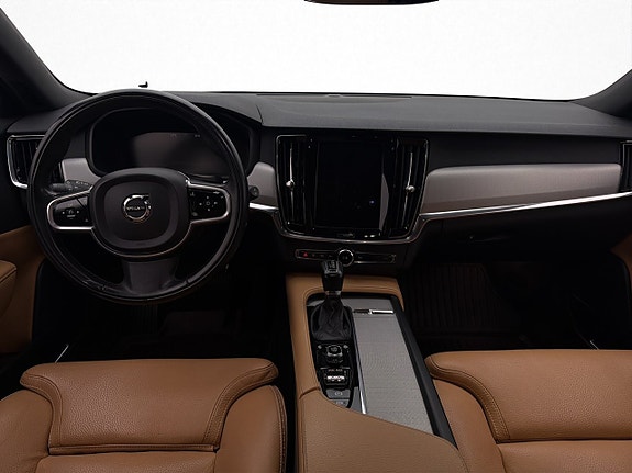 Volvo V90 Cross Country 13 of 30