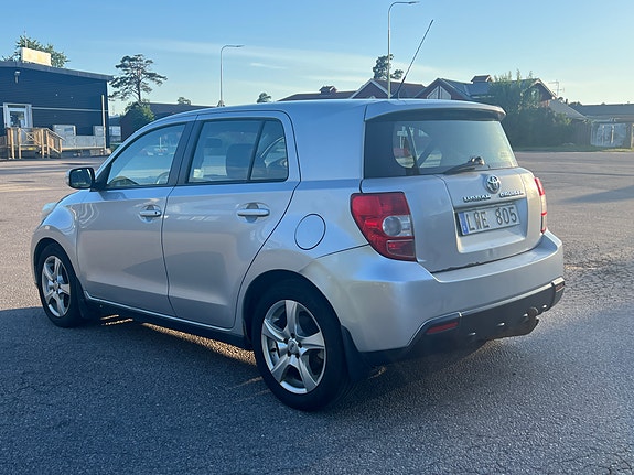 Toyota Urban Cruiser 5 of 6