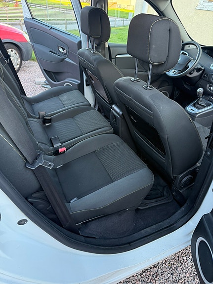 Renault Scenic III 12 of 13