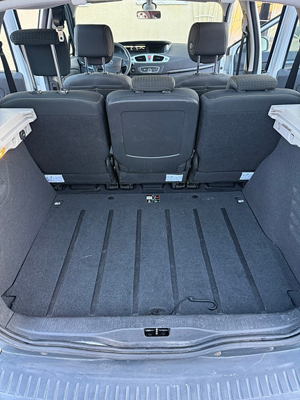 Renault Scenic III 8 of 13