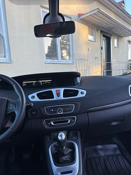 Renault Scenic III 9 of 13
