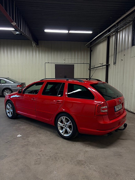 Skoda Octavia 3 of 7