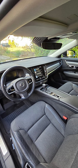 Volvo V90 4 of 5