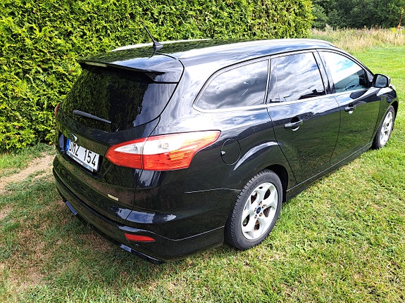 Ford Focus 3 of 4