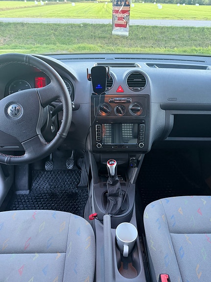 Volkswagen Caddy 6 of 6