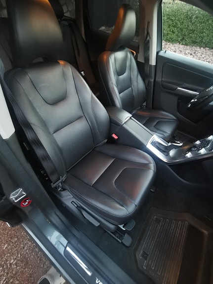 Volvo XC60 7 of 14