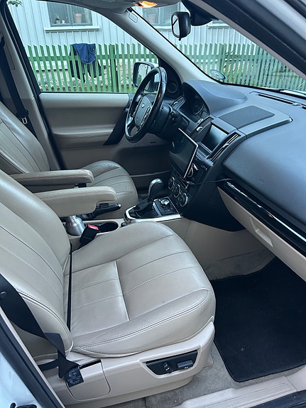 Land Rover Freelander 2 4 of 10