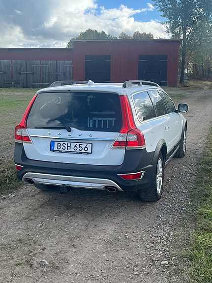 Volvo XC70 6 of 9