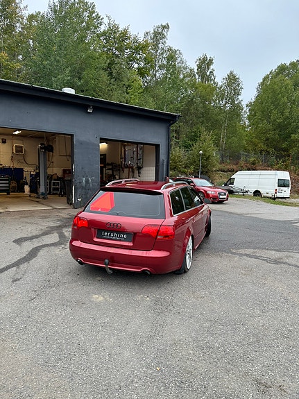 Audi A4 2 of 9
