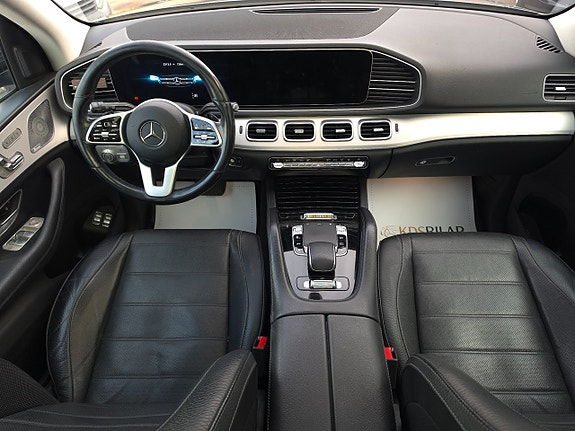 Mercedes-Benz GLE300 d 8 of 16