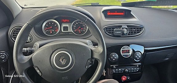 Renault Clio 6 of 6