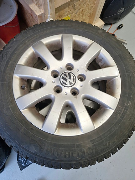 Volkswagen Touran 9 of 9