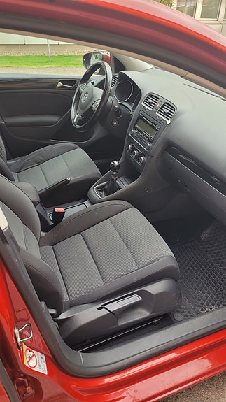 Volkswagen Golf VI 9 of 10