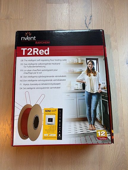 Product image 1 of 3