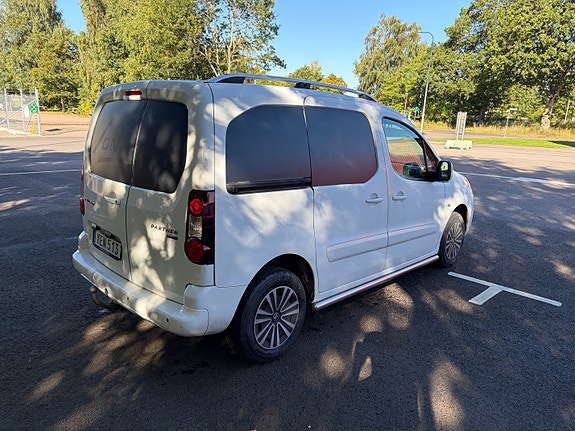 Peugeot Partner 6 of 12