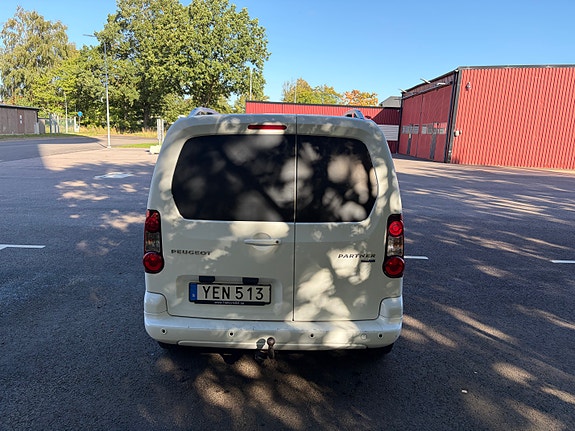 Peugeot Partner 3 of 12