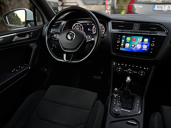 Volkswagen Tiguan Allspace 5 of 12