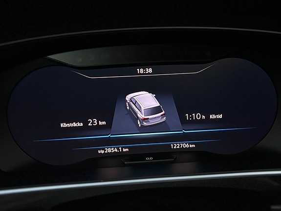 Volkswagen Tiguan Allspace 11 of 12
