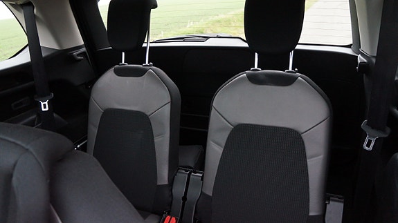 Citroen Grand C4 Picasso 8 of 10
