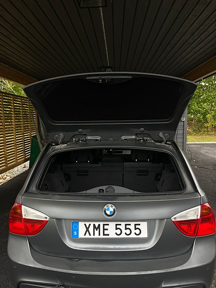 BMW 325i 8 of 9