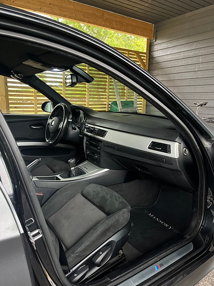 BMW 325i 5 of 9
