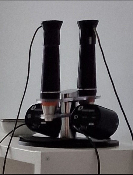 Product image 1 of 2