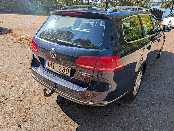 Volkswagen Passat 3 of 3