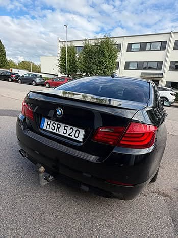 BMW 525d 4 of 10