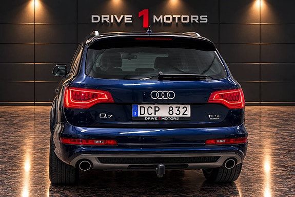 Audi Q7 5 of 12