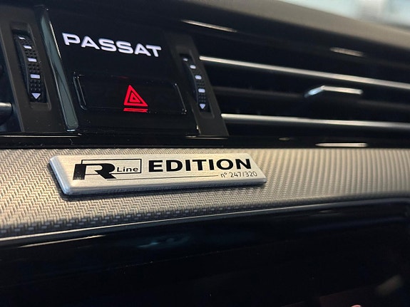 Volkswagen Passat 18 of 22