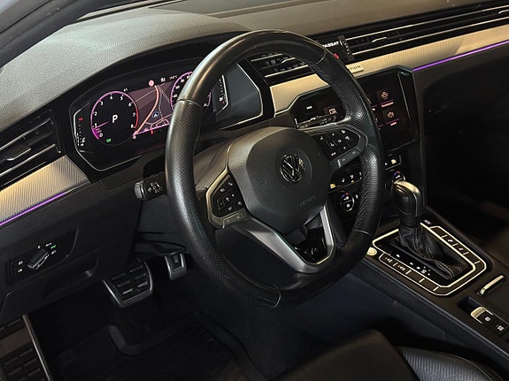 Volkswagen Passat 19 of 22