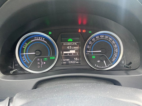 Toyota Auris 9 of 14
