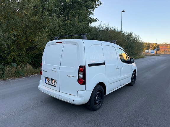 Peugeot Partner 3 of 8