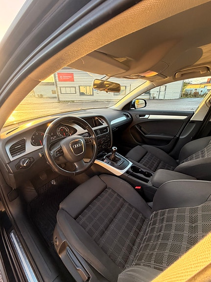 Audi A4 5 of 7