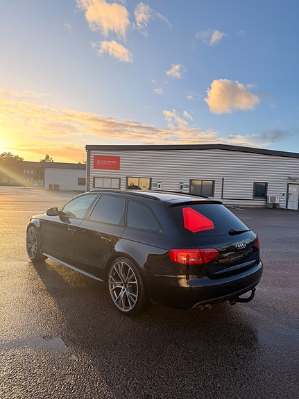 Audi A4 4 of 7