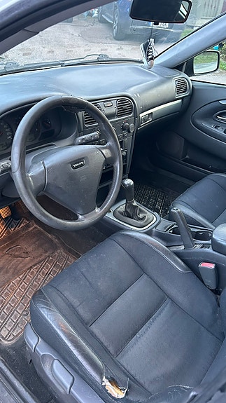 Volvo V40 4 of 8