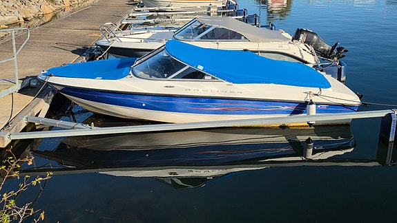 Bayliner 185 BR 2006 – Servad MerCruiser 3.0L 130HK – Aldrig bottenmålad! 2 of 10