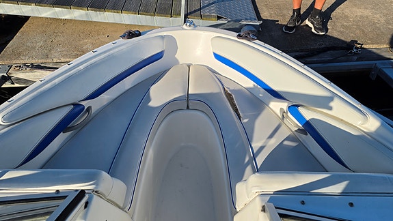 Bayliner 185 BR 2006 – Servad MerCruiser 3.0L 130HK – Aldrig bottenmålad! 3 of 10