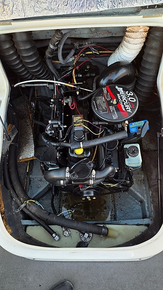 Bayliner 185 BR 2006 – Servad MerCruiser 3.0L 130HK – Aldrig bottenmålad! 10 of 10