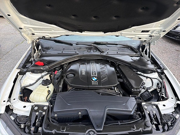 BMW 120d 19 of 21