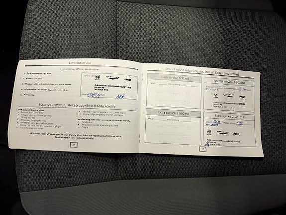 Chrysler 300C 28 of 30